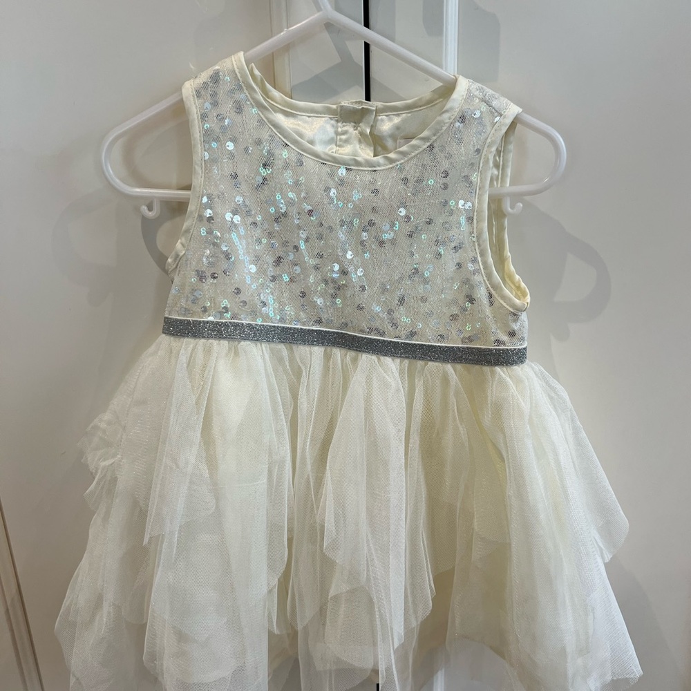 The Children's Place Shimmering off White Dress 12-18m - Picture 1 of 3